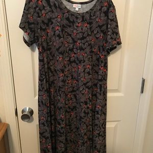 LulaRoe Carly Large